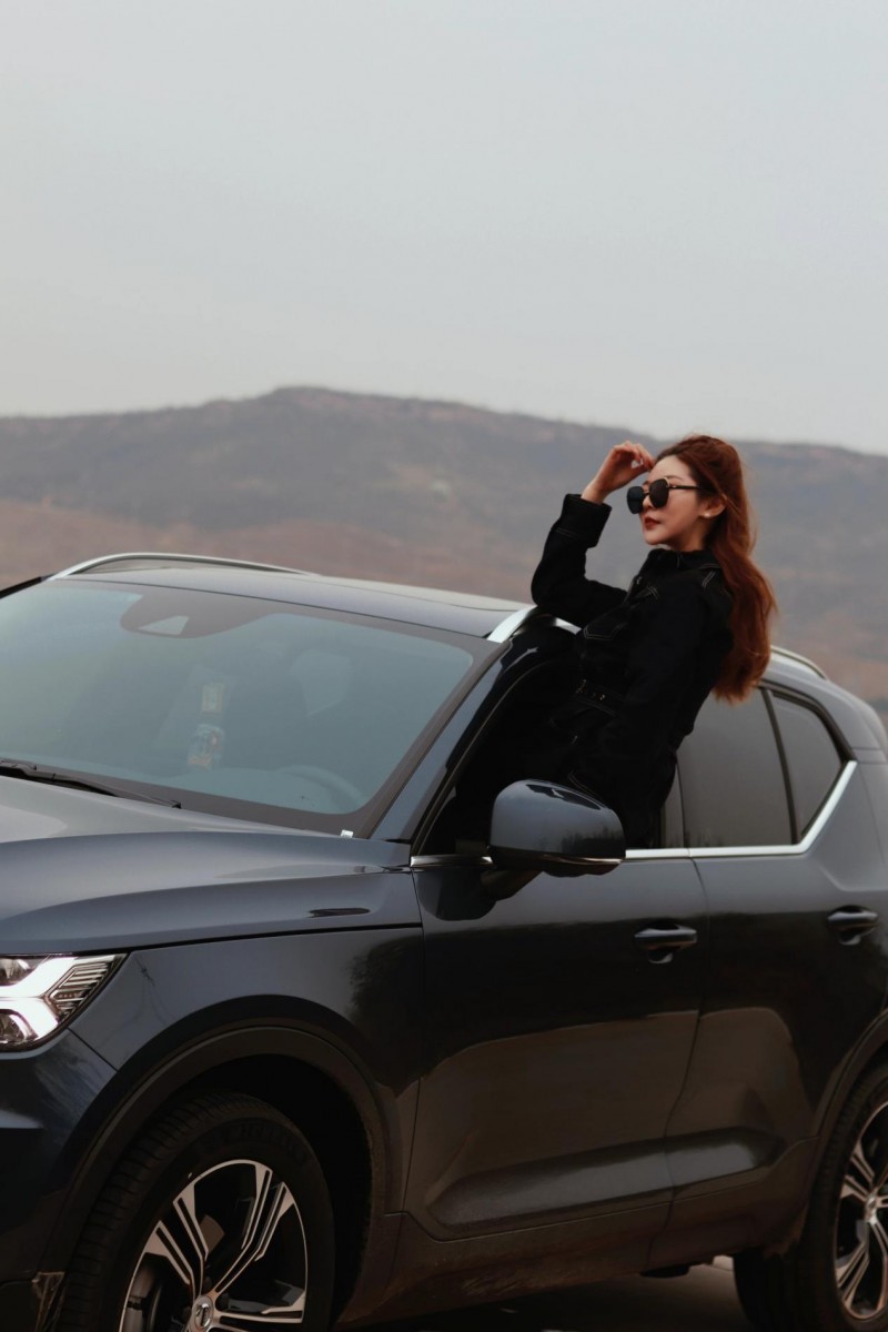 楊紫熙 以創(chuàng)意點(diǎn)亮舞臺(tái)，用匠心鑄就品牌——河北億隆文化傳媒創(chuàng)始人深耕公關(guān)活動(dòng)策劃之路